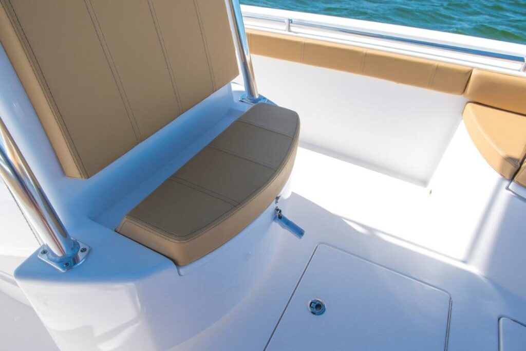 console-seating-24s